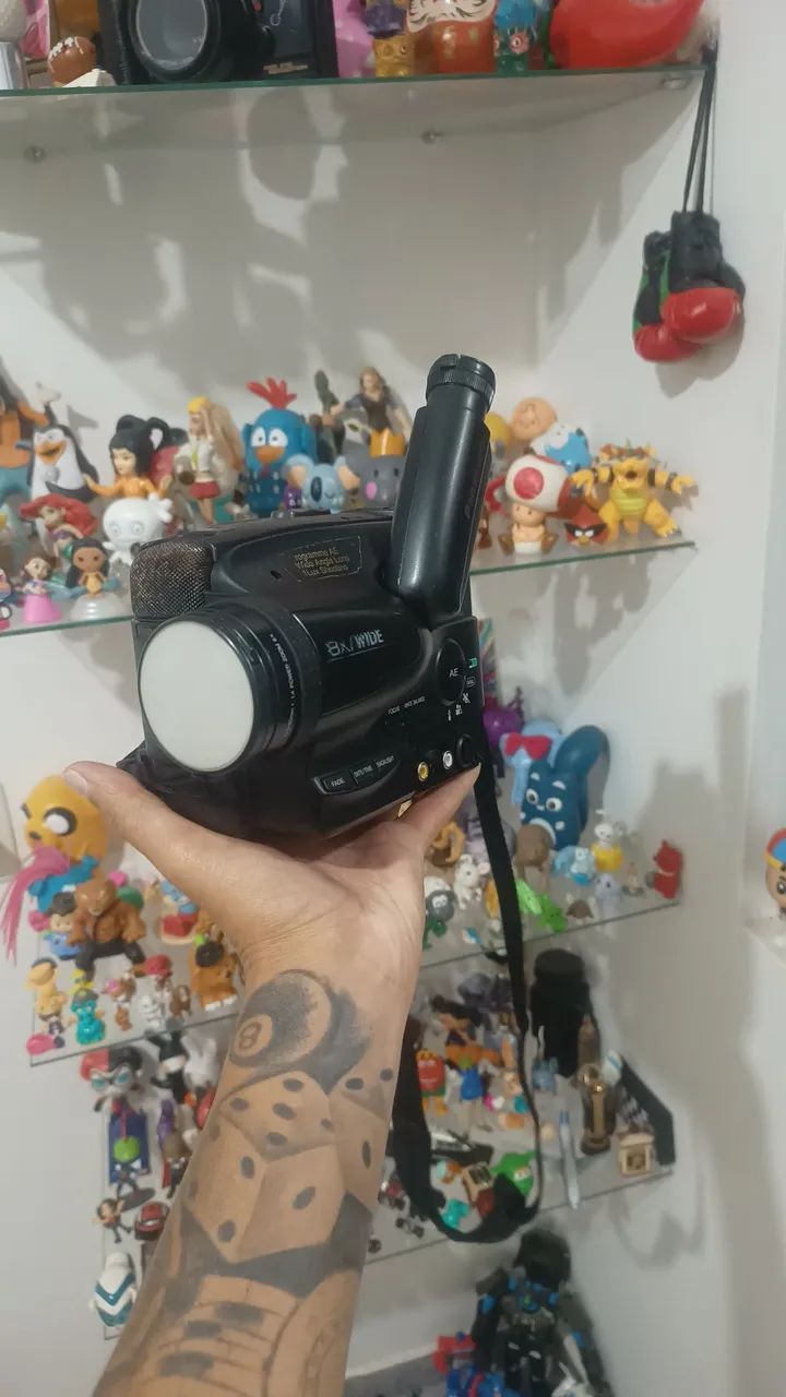 Antiga Filmadora Panasonic VHSC Palmcorder NV-S50PN - Foto 5