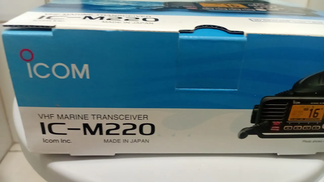 Rádio VHF Marítimo Icom IC-M220