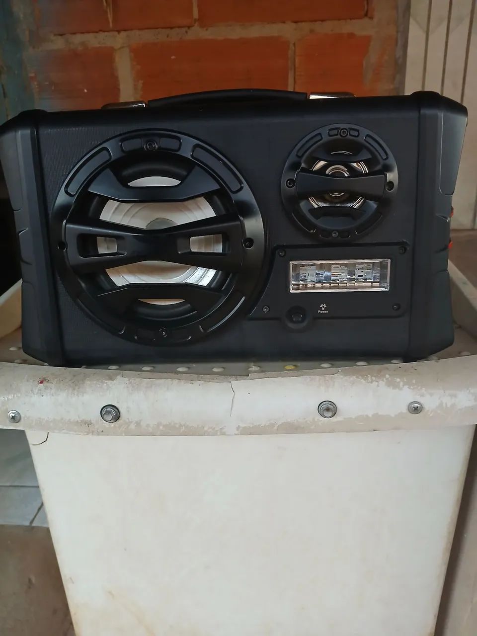 Caixa de Som Portátil com Bluetooth - Foto 2