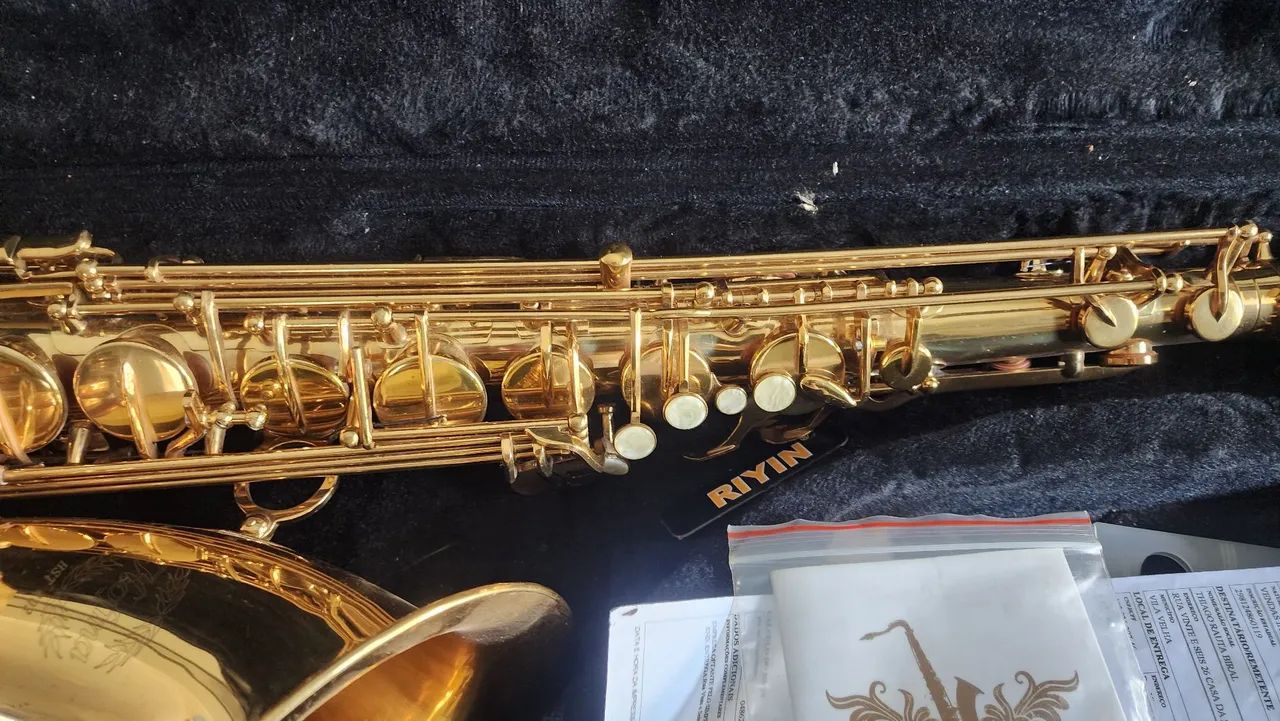Sax Tenor Hofman muito conservado.