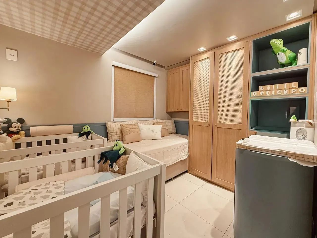 Lindo apartamento 100% reformado com o mais alto requinte e bom gosto ANDAR ALTO - Foto 11