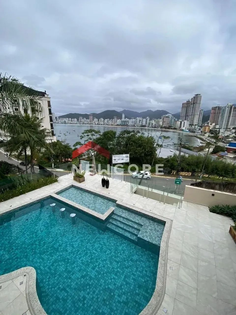 Casa de condomínio em Rua 109 - Canto da Praia - Itapema/SC - Foto 2