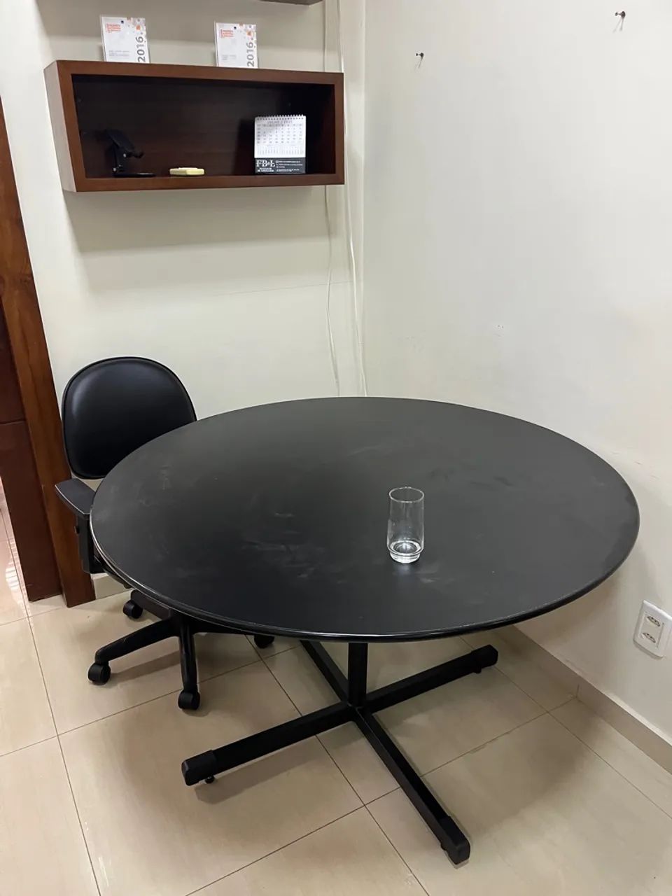 Linha completa de móveis de escritório incoflex 