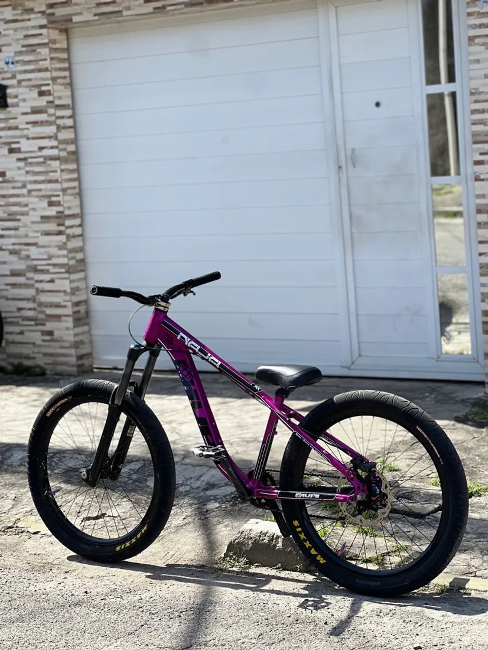 Hupi Naja 2019 Roxa