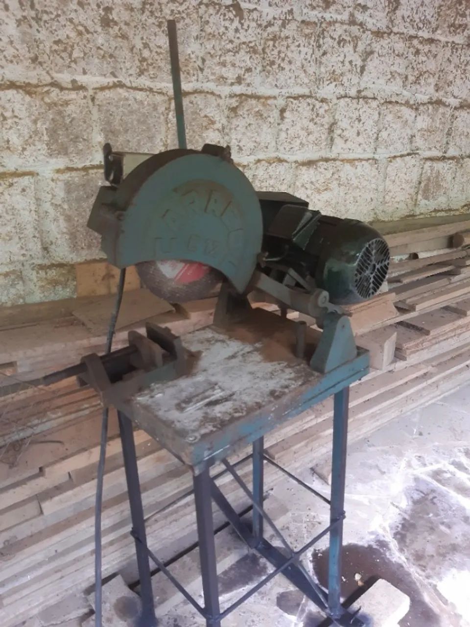 Serra de Bancada - Foto 4
