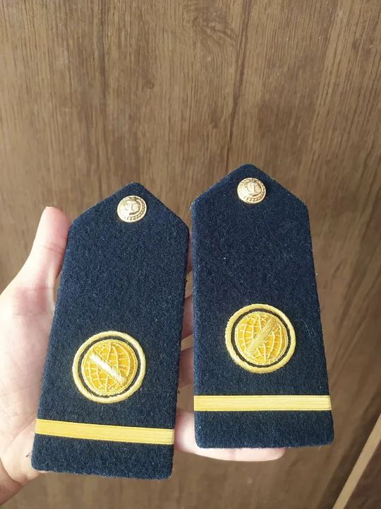 Platinas e Insignias de Guarda-Marinha CFO/SMV