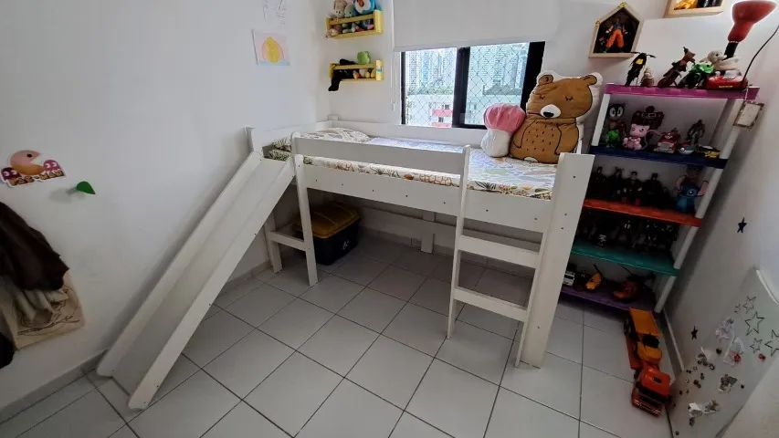 Cama Infantil Elevada com Escorregador - Branca