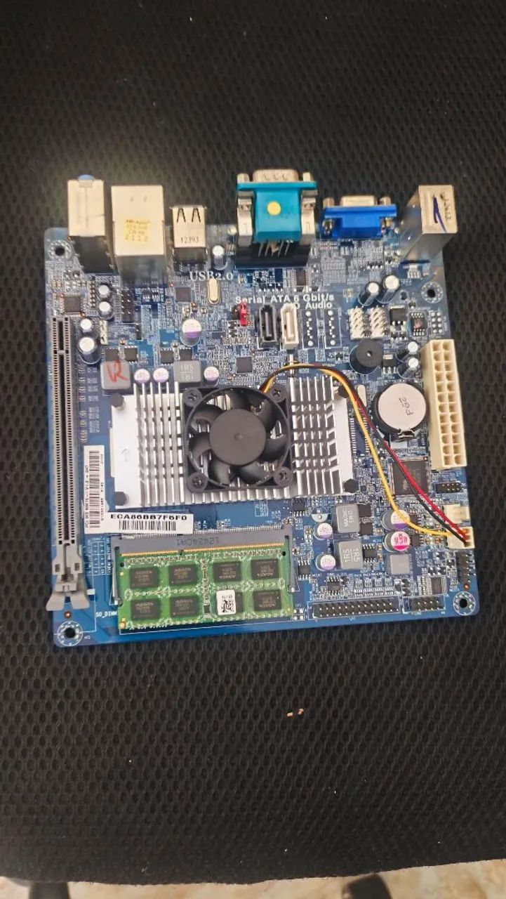 Placa mãe MB NM70 funcionando perfeitamente - Foto 4