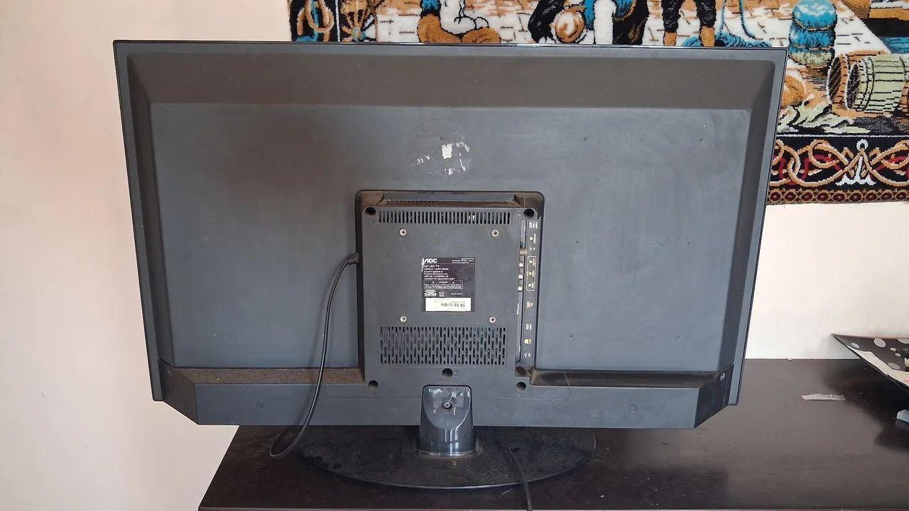 TV AOC 32' LED, Perfeito estado! - Foto 2