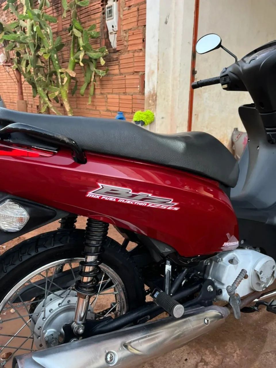 Vendo Biz 125 modelo ES 2014  - Foto 2