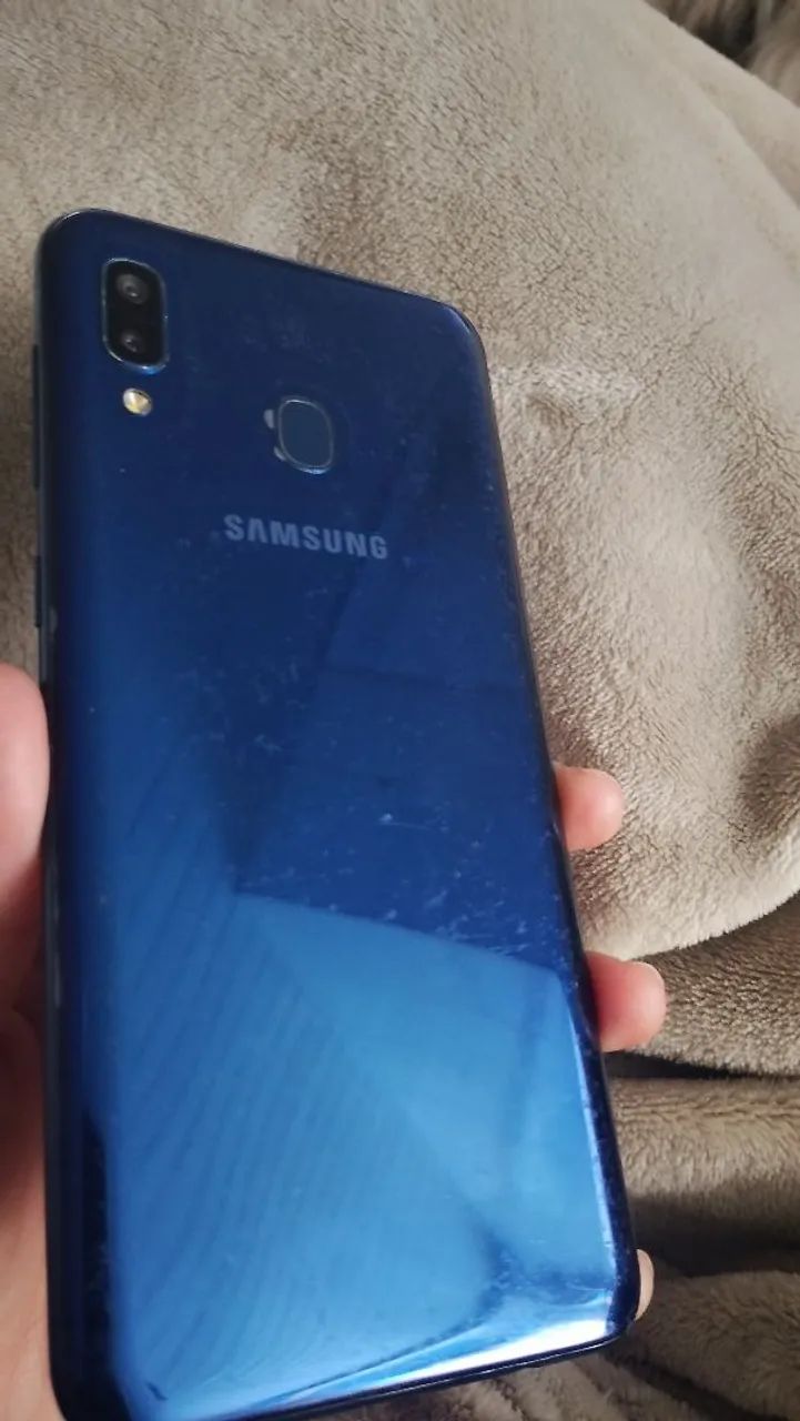 Samsung Galaxy A20 - Foto 2