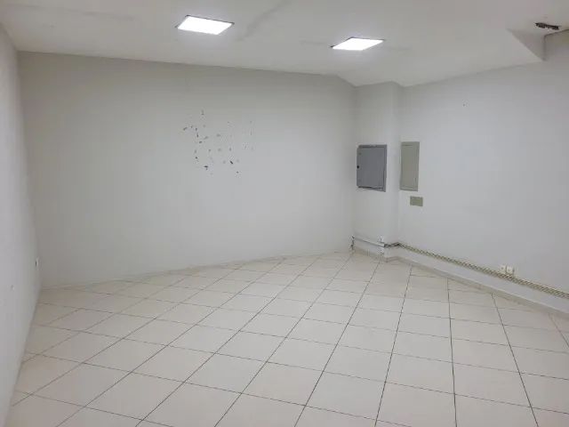 Imóvel Comercial / Ponto Comercial - na Av. Carmindo de Campos, próximo a Todimo - Foto 5