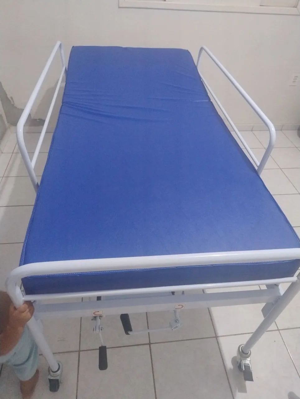 Cama hospitalar  - Foto 2