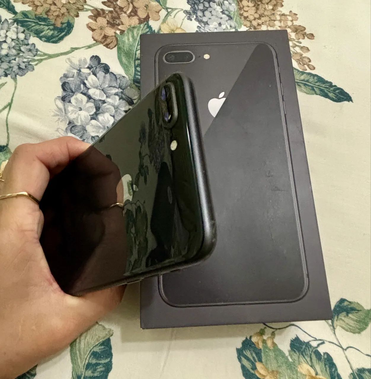 IPHONE 8 PLUS 64GB CINZA ESPACIAL - Celulares e Smartphones