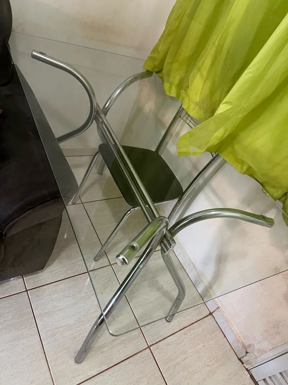 Mesa de vidro Usada