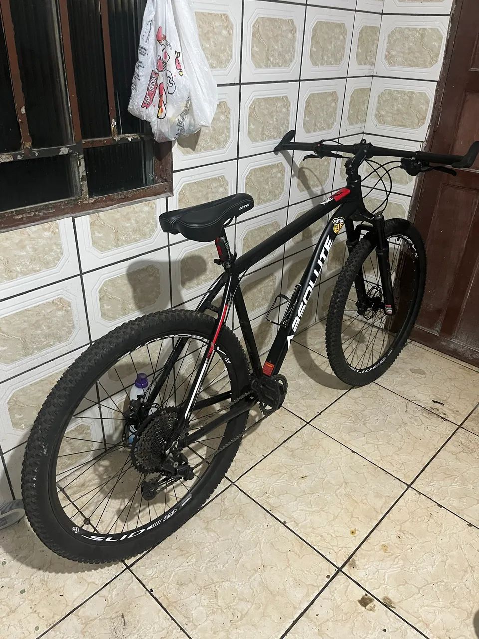 Vendo bicicleta absolute  - Foto 3
