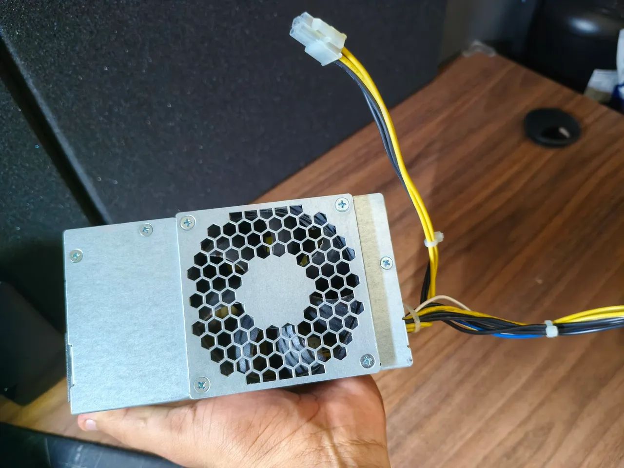 Fonte para gabinete SFF, Lenovo - Foto 4