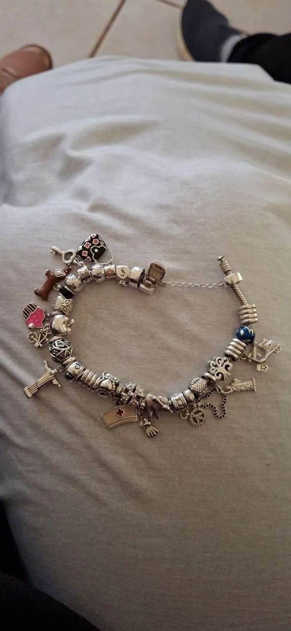 Pulseira vom Berloque em Prata 