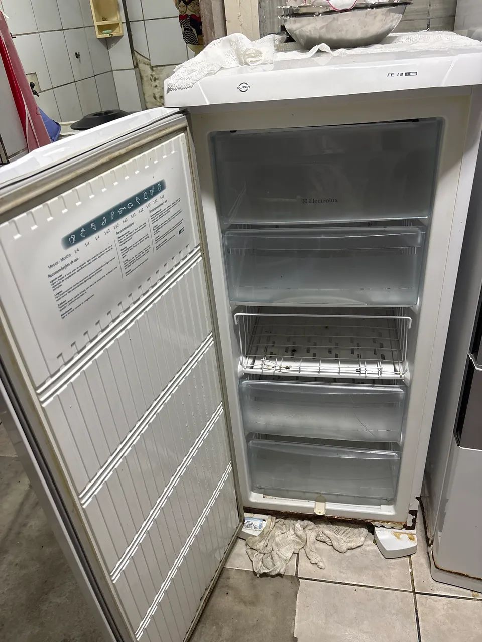 Freezer Electrolux Fe 18  super  - Foto 2