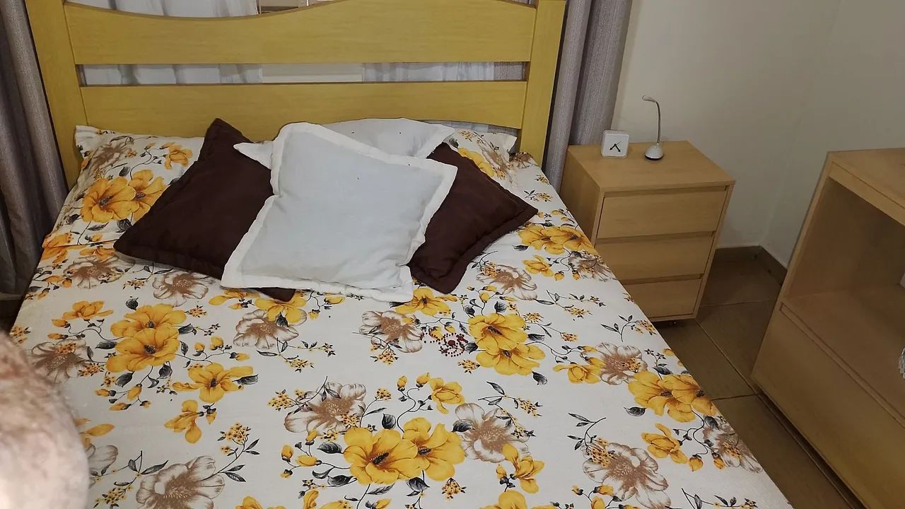 Jogo de Quarto Casal antigo  - Foto 4