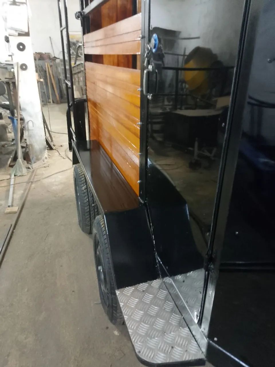 Reboque para transportar cavalos  - Foto 3