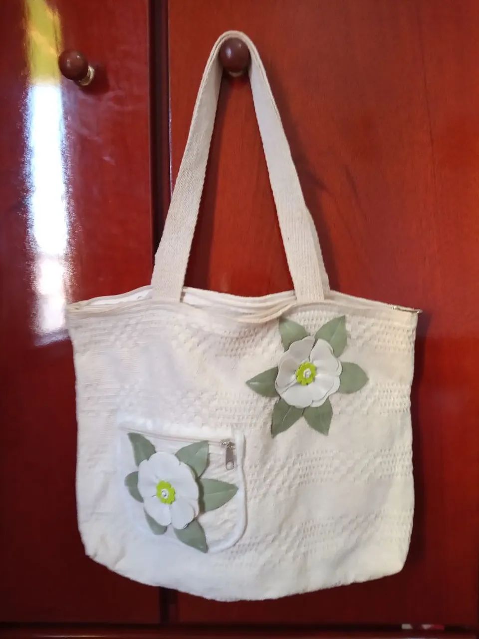 Bolsa de tecido texturizado 