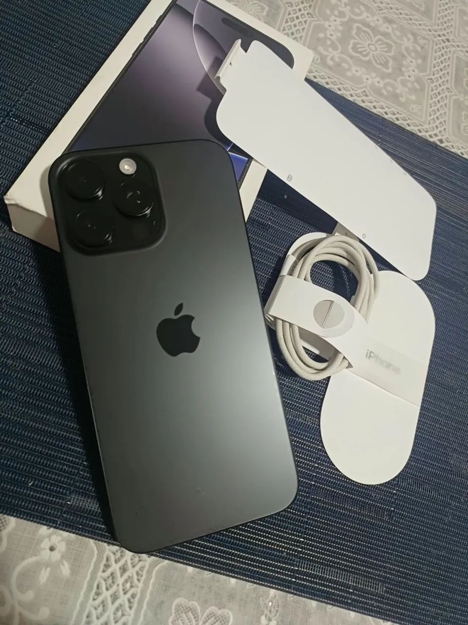 iPhone 16 pro max 256 Gb novo zero único dono.