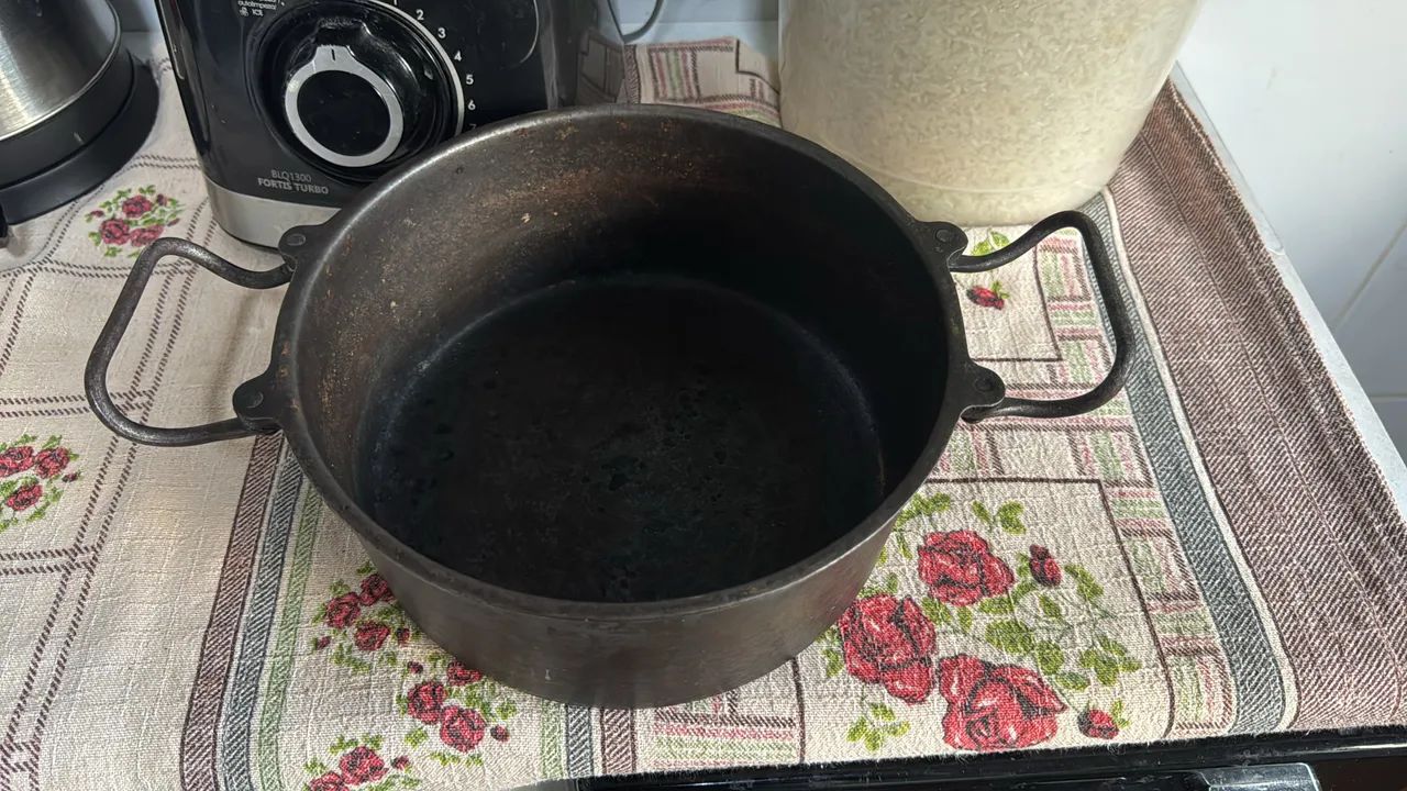 Panela de ferro duas alças - Foto 2