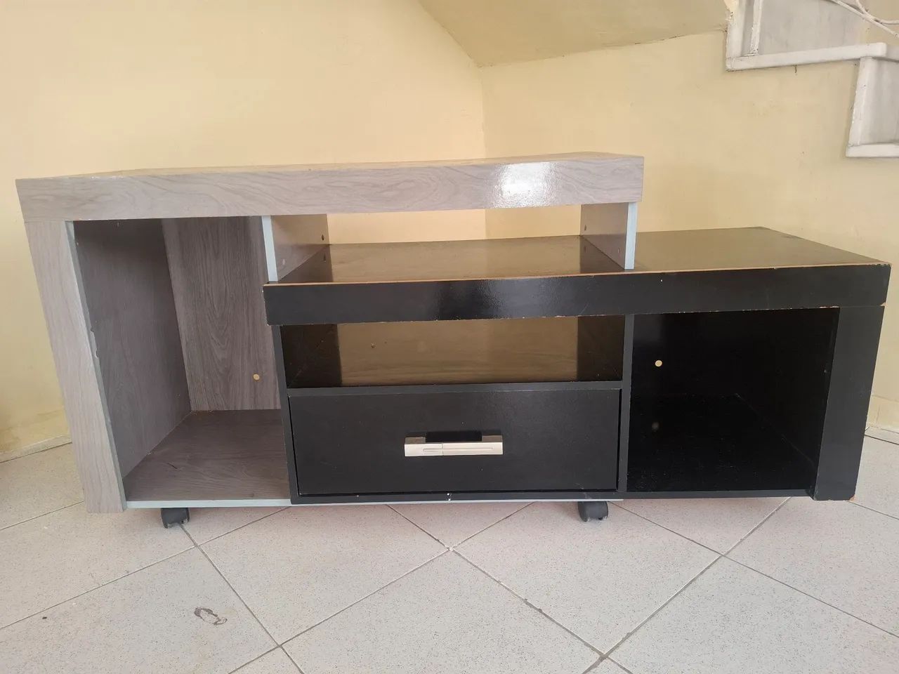 Rack . R$ 100 , e ja esta no menor valor!<br>