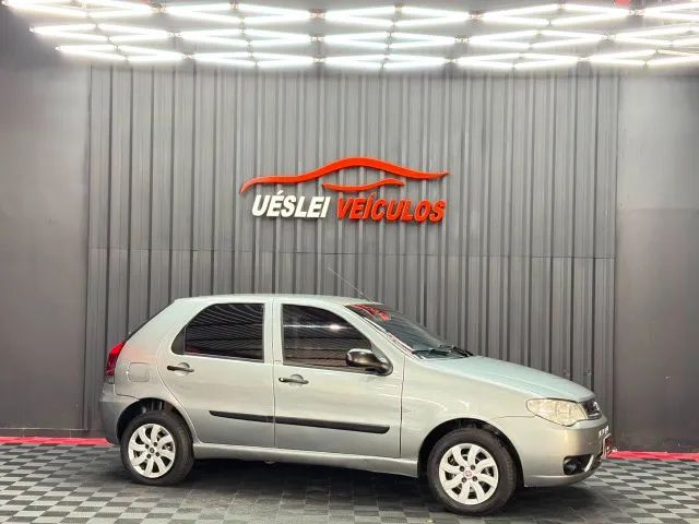 Fiat Palio Celebration 1.0 Fire Flex 8V 4P 2014 - Foto 3