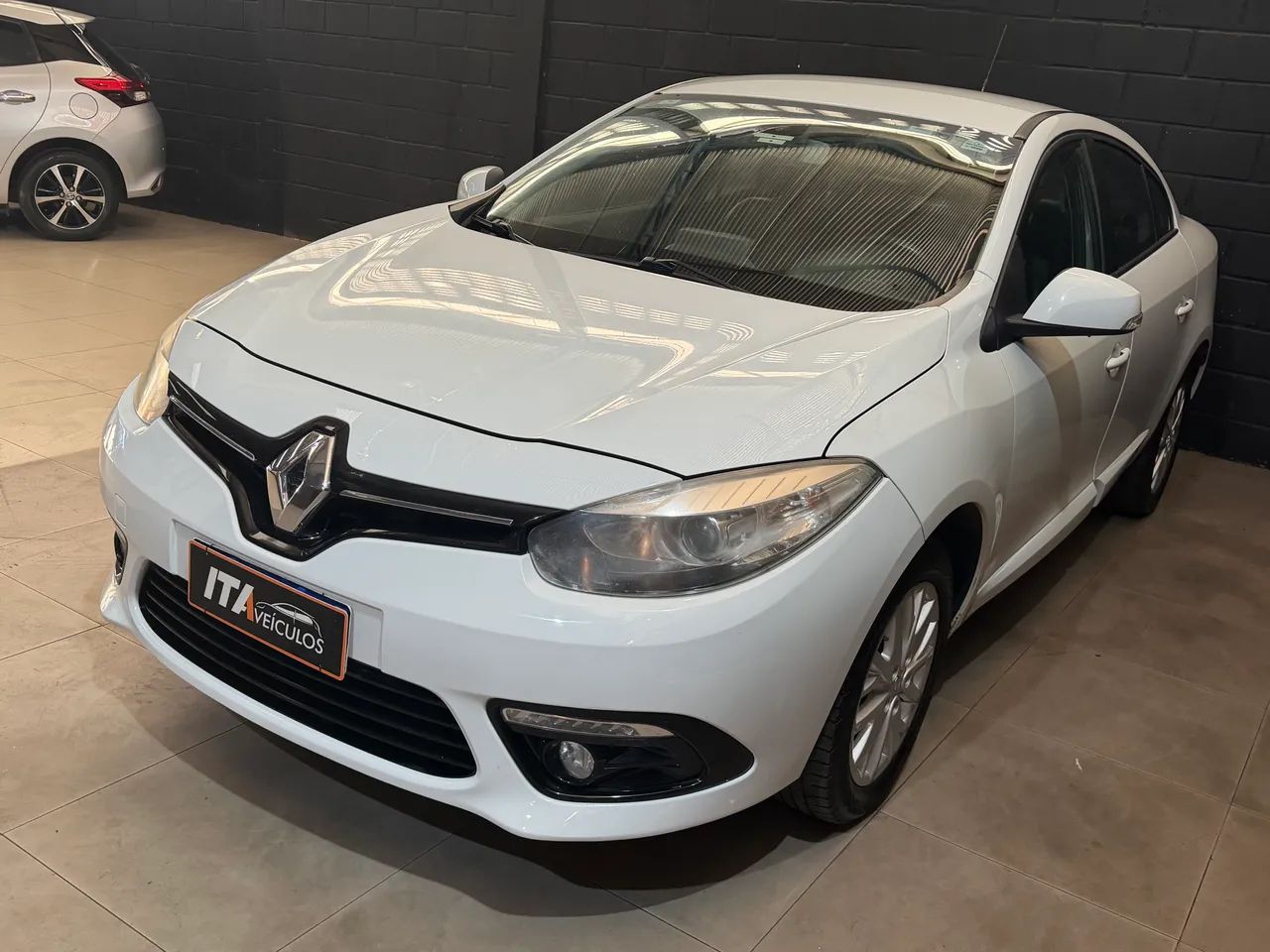 Renault Fluence Sed. Dyn. Plus 2.0 16V Flex Aut. 2016 - Foto 4