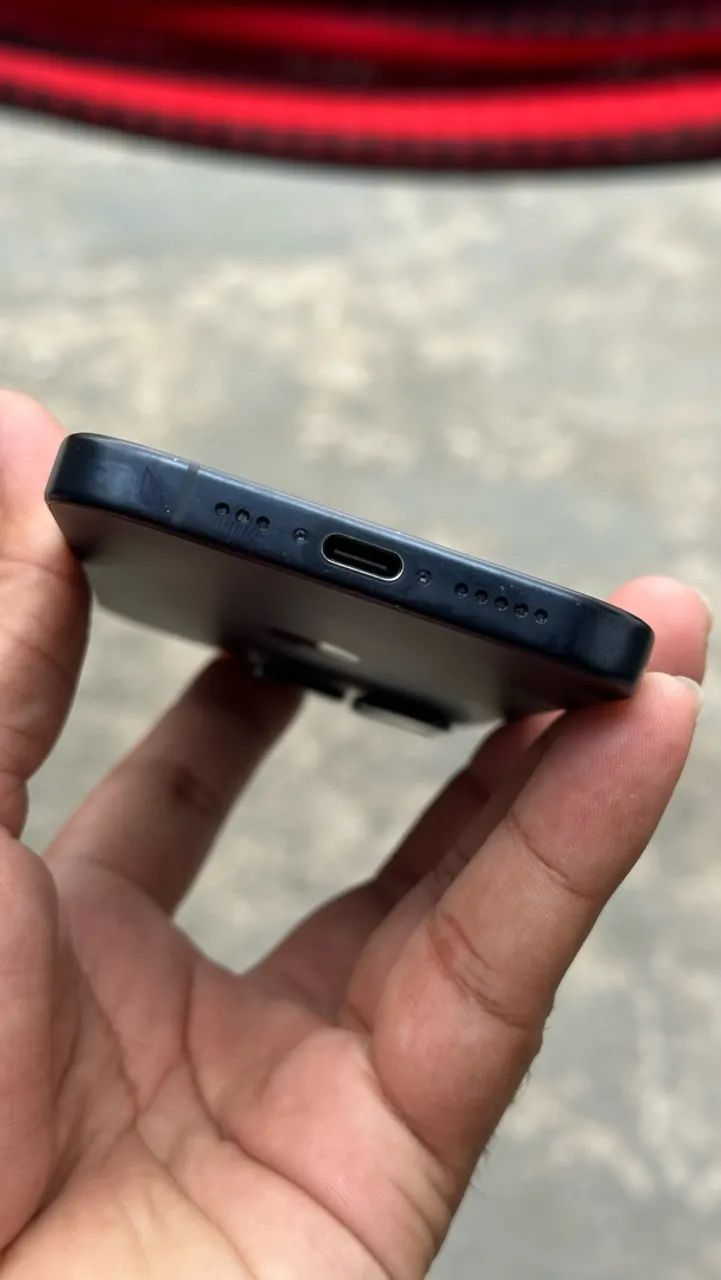 iPhone 15 Pro  - Foto 2