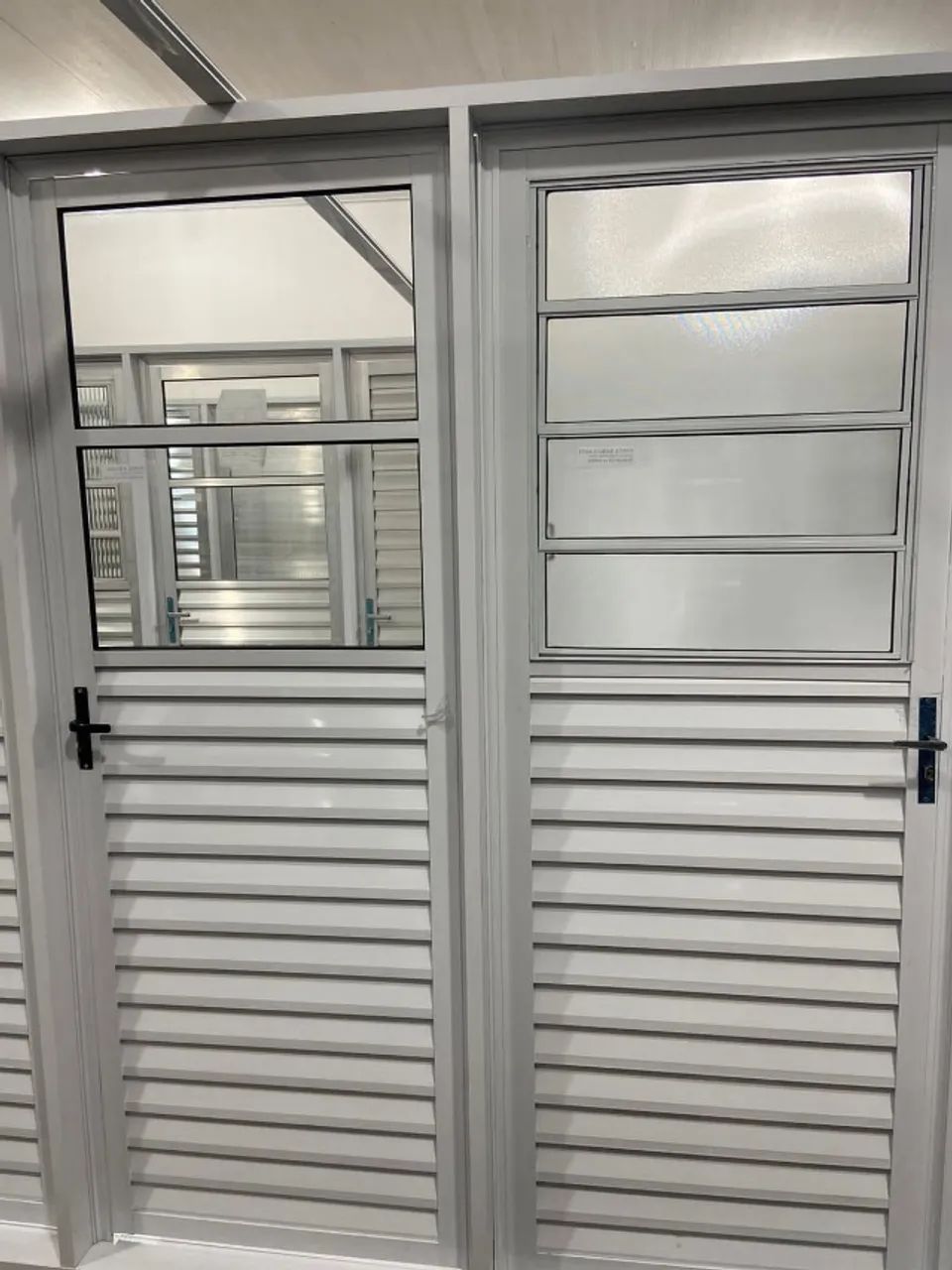 PORTAS DE ALÚMINIO BRANCO 2.10X 60CM 70CM 80CM - MAIS REFORÇADA - Foto 4