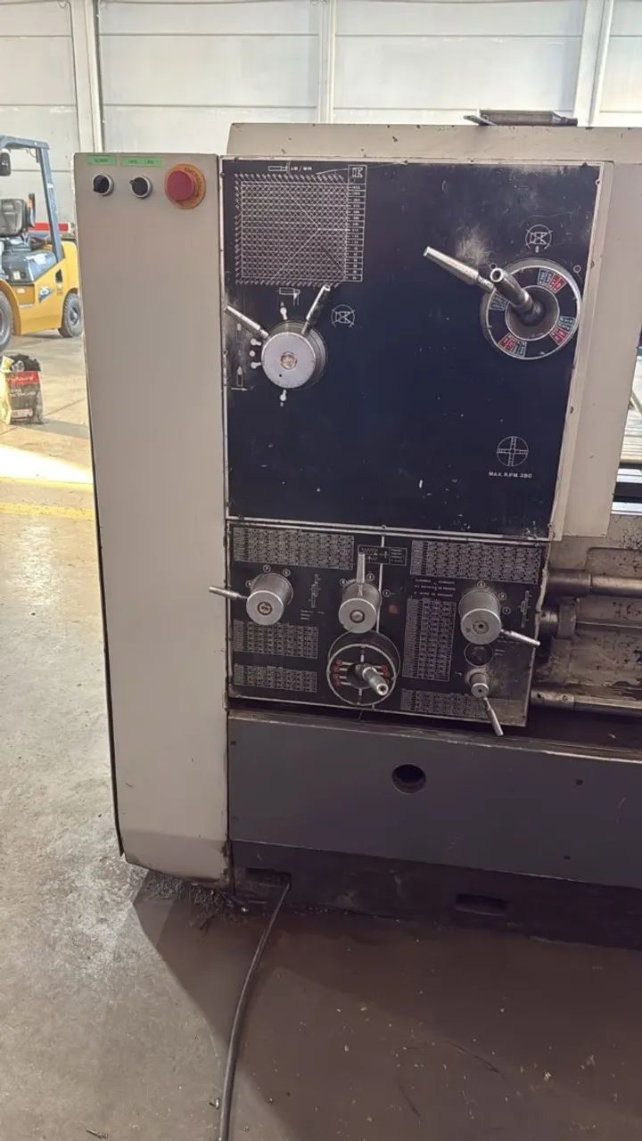 Torno mecanico Nardini - 800x3000mm - Foto 2