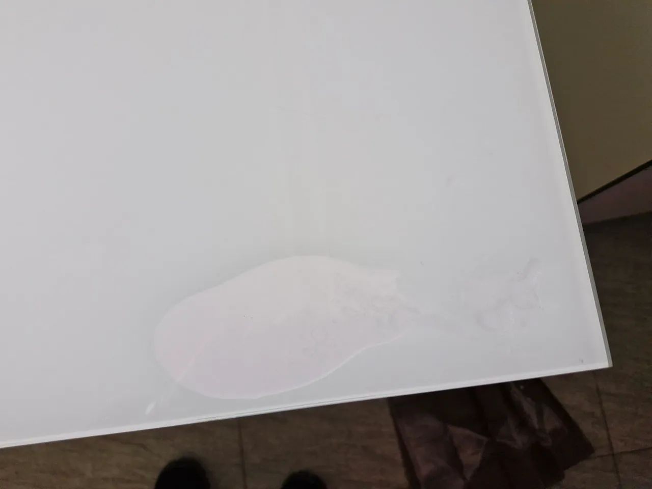 Mesa de vidro, envelopada, branca, 135 cm - Foto 4