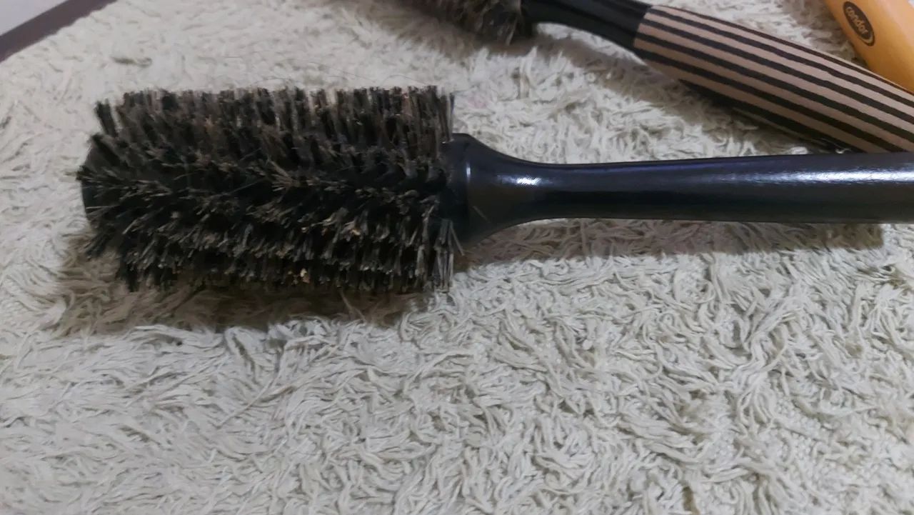 Kit 3 escovas de cabelo - Foto 5