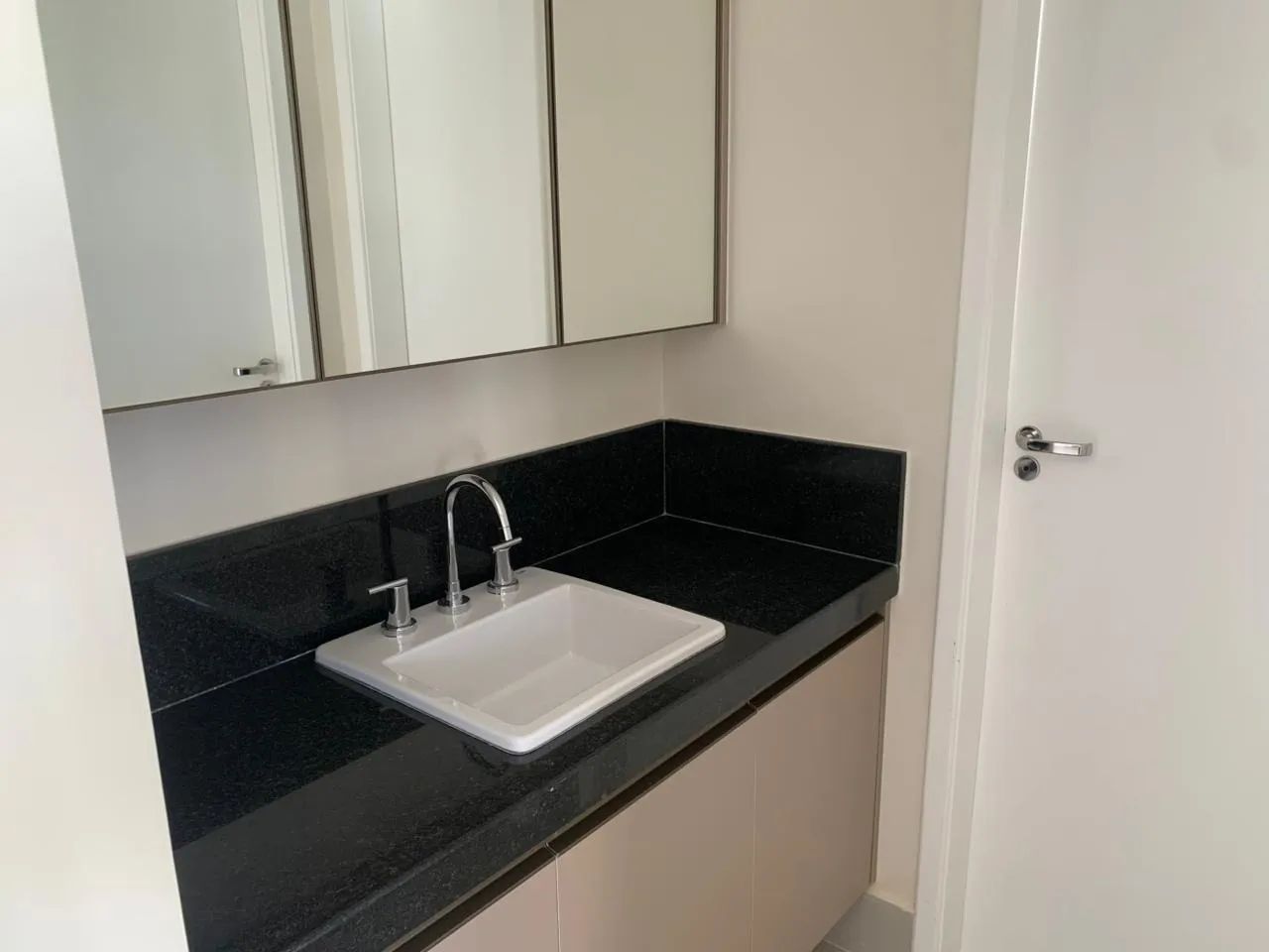 Apartamento em Cambuí - Foto 8