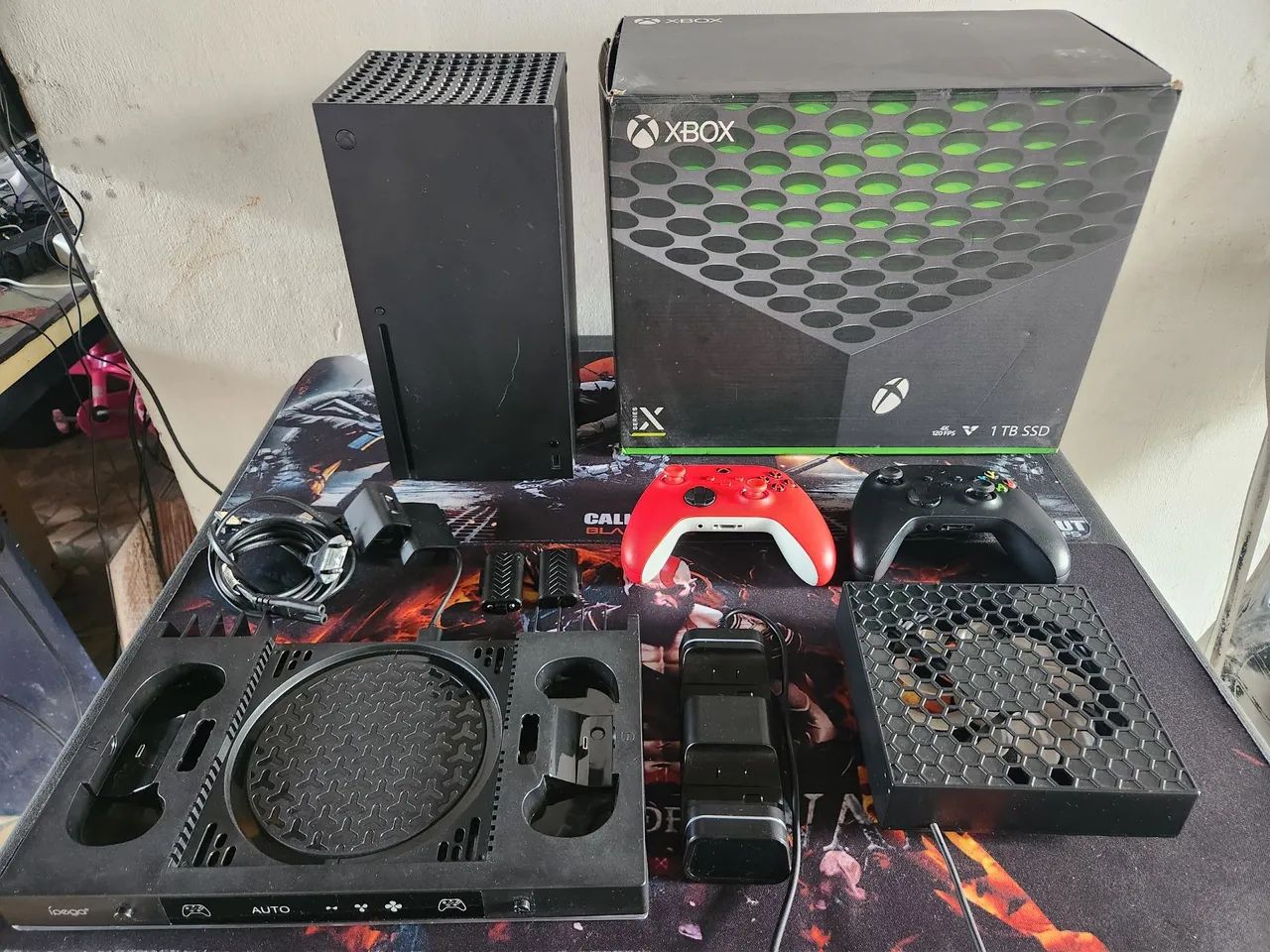 Xbox Series X 1TB 2 Controle 2 Bateria Cabos Base Caixa