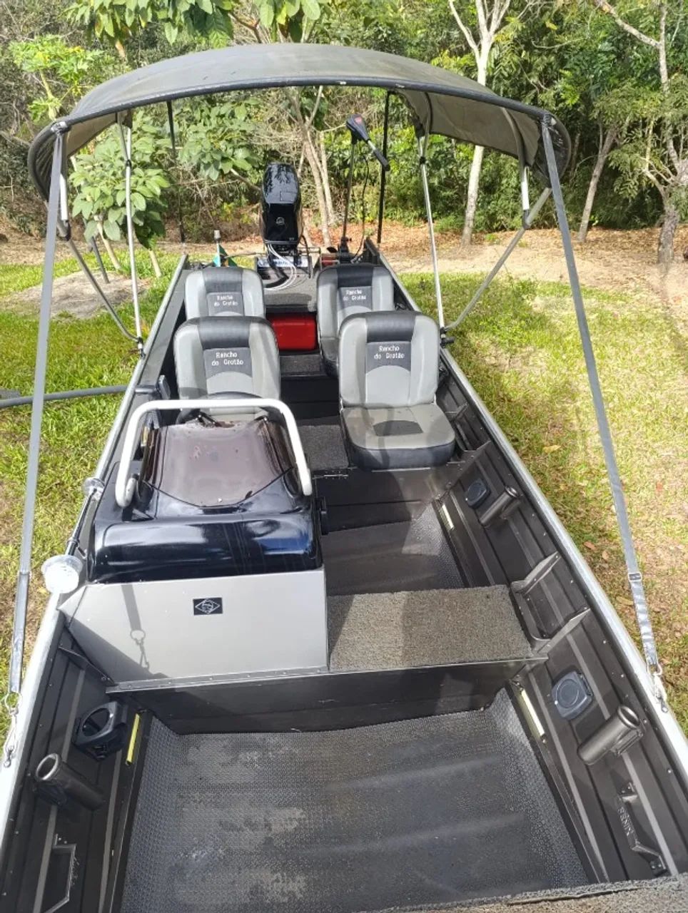 EMBARCAÇÃO 6 METROS + MOTOR MERCURY 50HP ELPTO - Foto 13