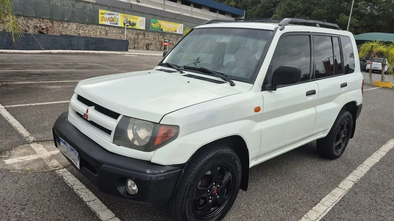 Mitsubishi Pajero IO Aut. 2001