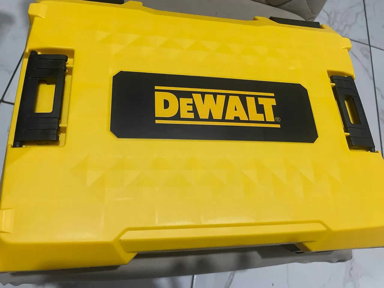 Kit lixadeira e furadeira Dewalt  - Foto 3