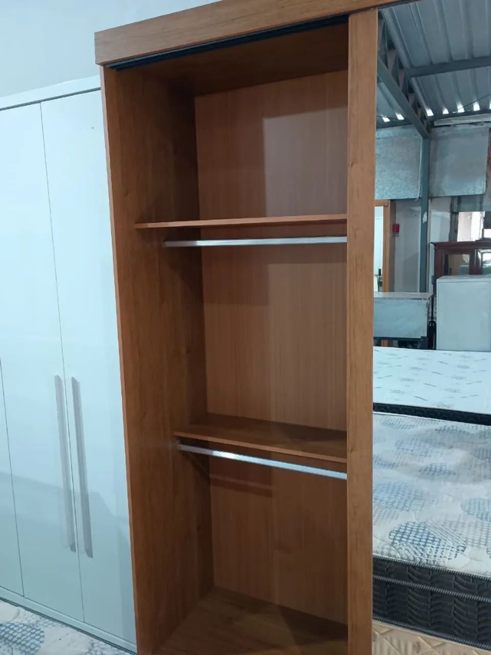 Guarda roupa duas portas de correr espelho  - Foto 5