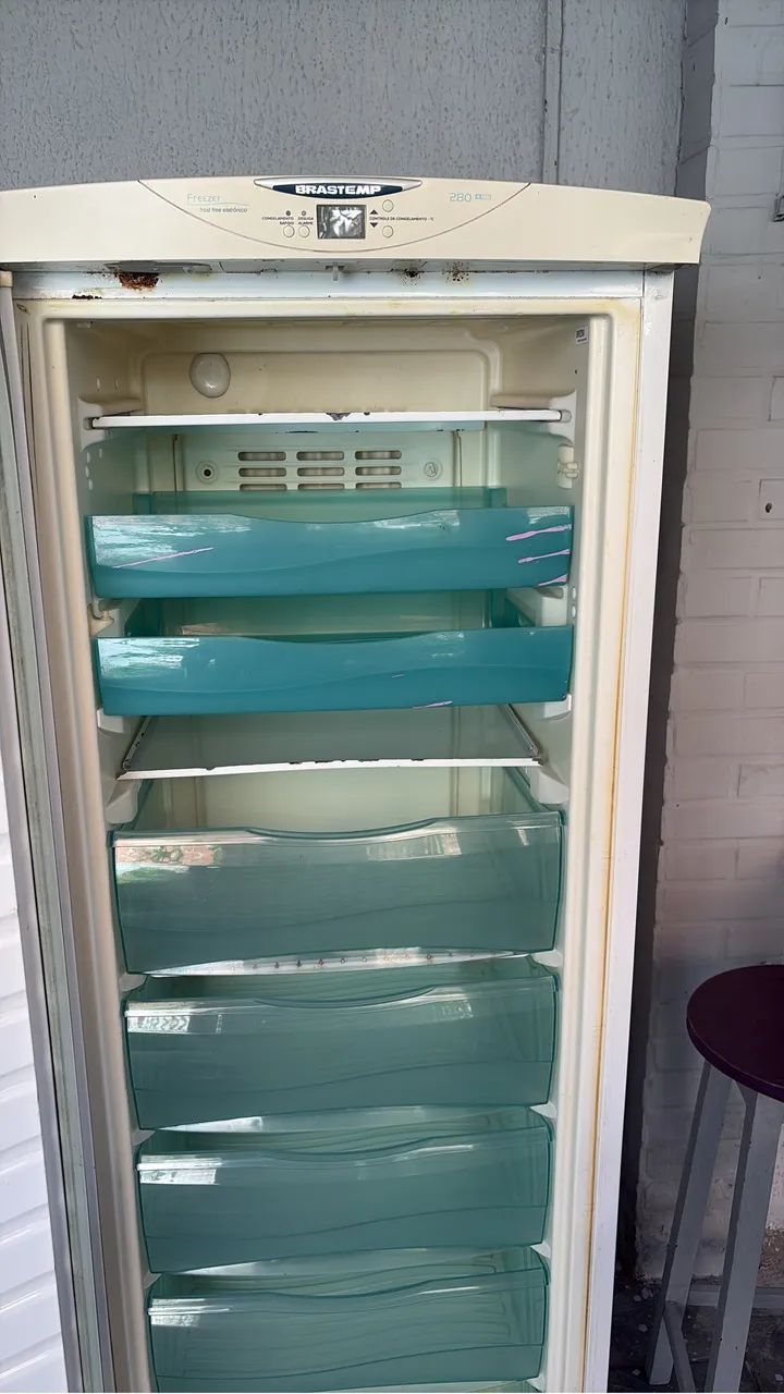 Freezer Vertical Brastemp 280 Litros - Funcionando Perfeitamente - Foto 4