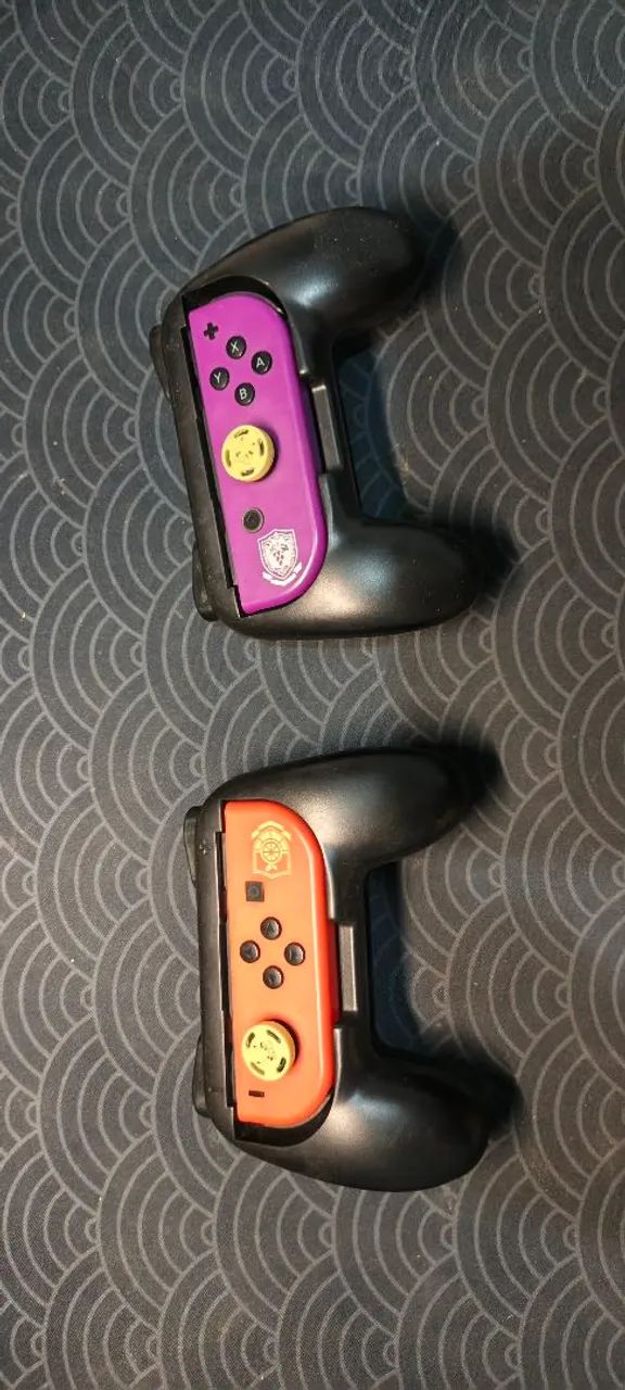 NINTENDO SWITCH COMPLETO COM CASE + ACESSÓRIOS E JOGOS - Foto 3