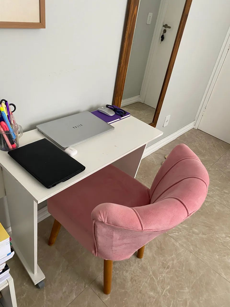 mesa e cadeira - Foto 2