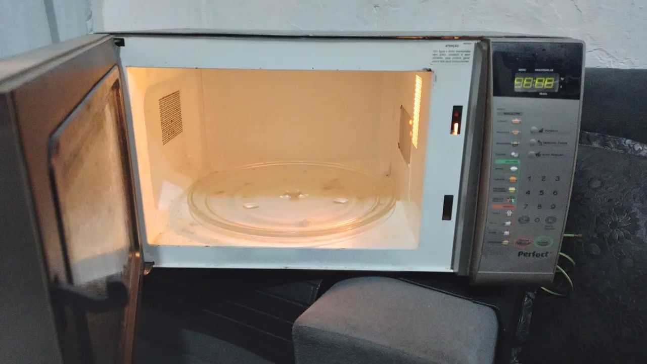 MICROONDAS PANASONIC 28 LITROS - Foto 3