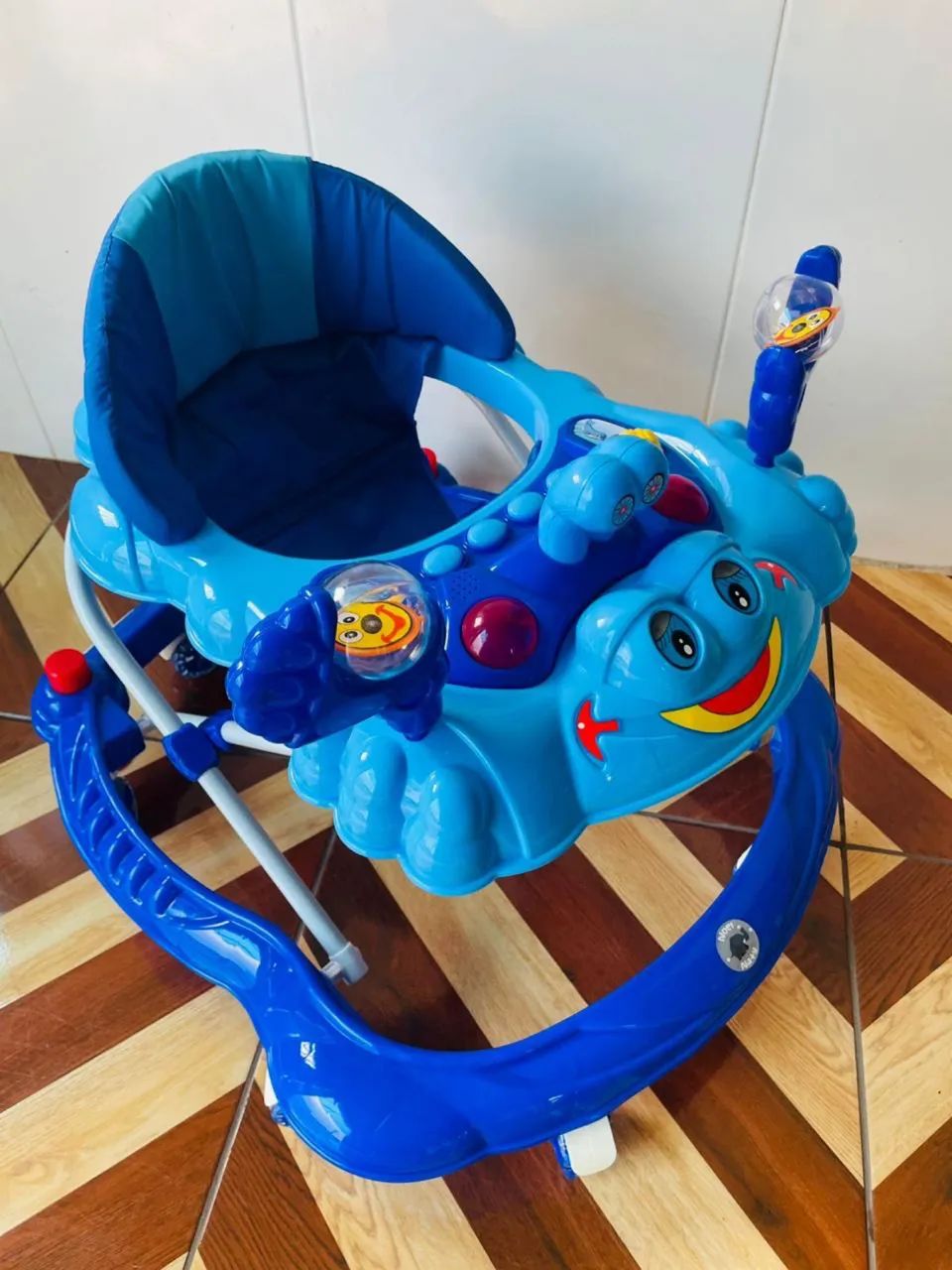 VENDE-SE ANDAJA MÚSICAL COM BRINQUEDO INFANTIL  - Foto 5