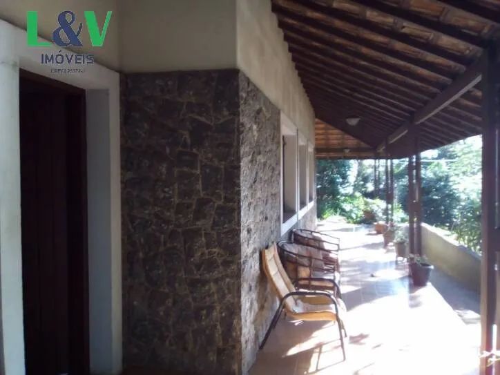 Excelente casa no centro de Vinhedo - Foto 2