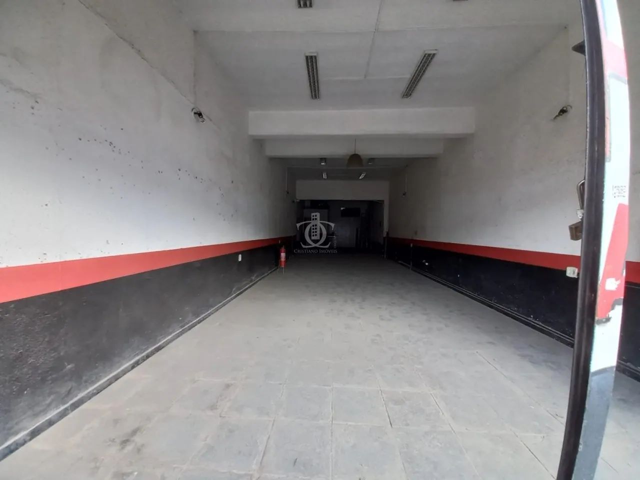 Salão Comercial para Locação em Mauá, Matriz, 1 banheiro - Foto 2