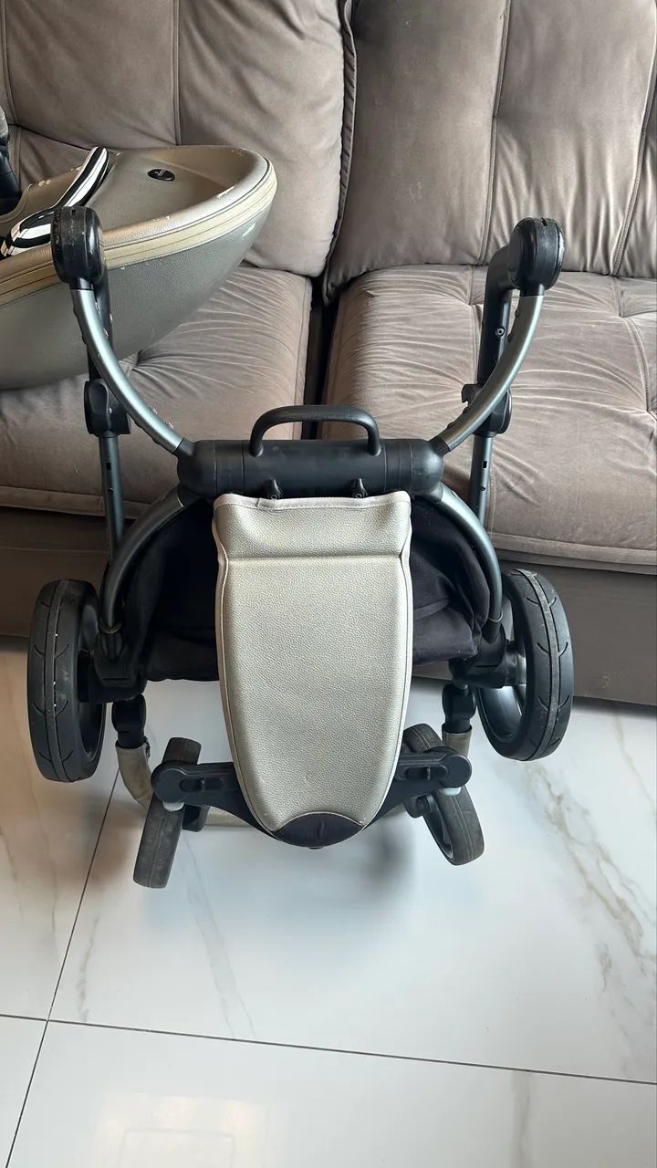 Carrinho de bebe mima xari